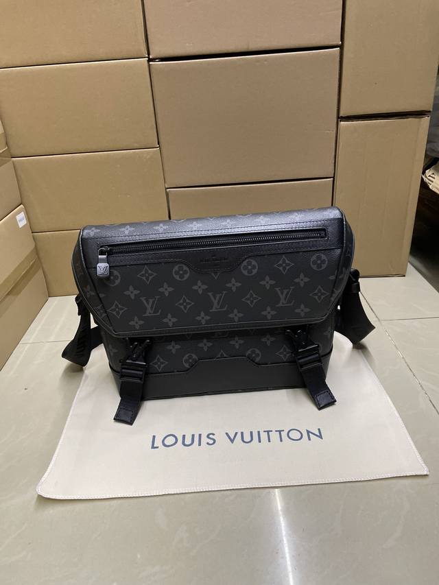 High-quality M12517, top-grade original leather, premium workmanship, chip code