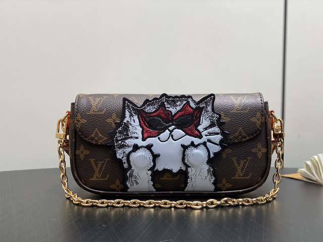 Original Quality M15148 Monogram Cat Chain Bag, Armrest Bag, Wallet On Chain Ivy