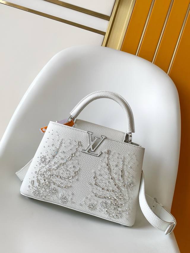 M25934 White M25716 Black Premium Original Dynamic 163 All Steel Ji As part of t