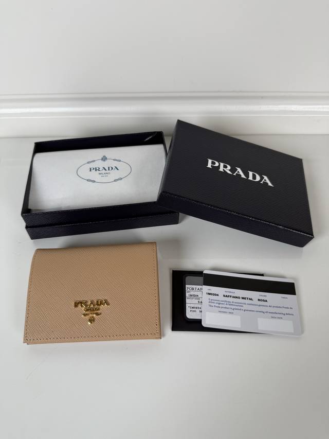 Pixnet Women's Bi-fold Wallet, Model 1M0204, Cross-grain Leather, Length 11.2cm,