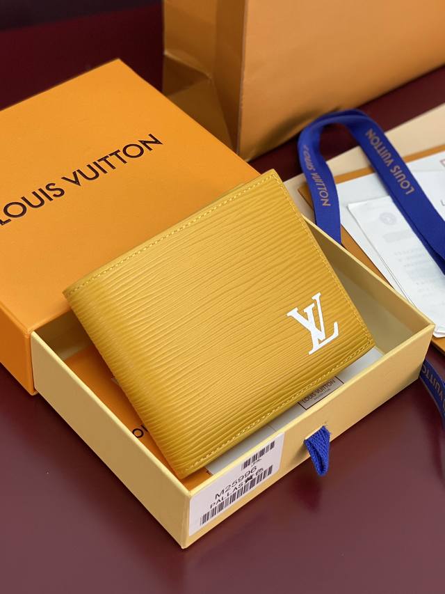 Factory Price P M25996 Yellow! This wallet boasts a modern and elegant style, cr