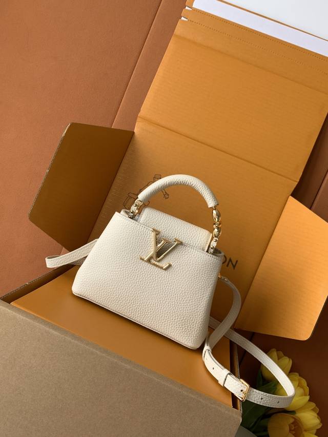 Factory Price P Premium All-Steel Capucines Mini Pearl White Gold Buckle Model: