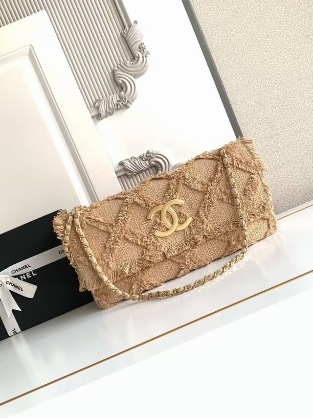 As0003 Latest version in stock! Chanel Vintage Straw Bag, so beautiful and irres