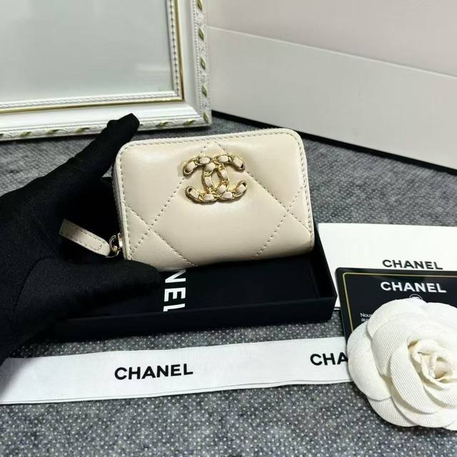 Loss-making price 170, Chanel 19K, a very heavyweight iconic first series oversi