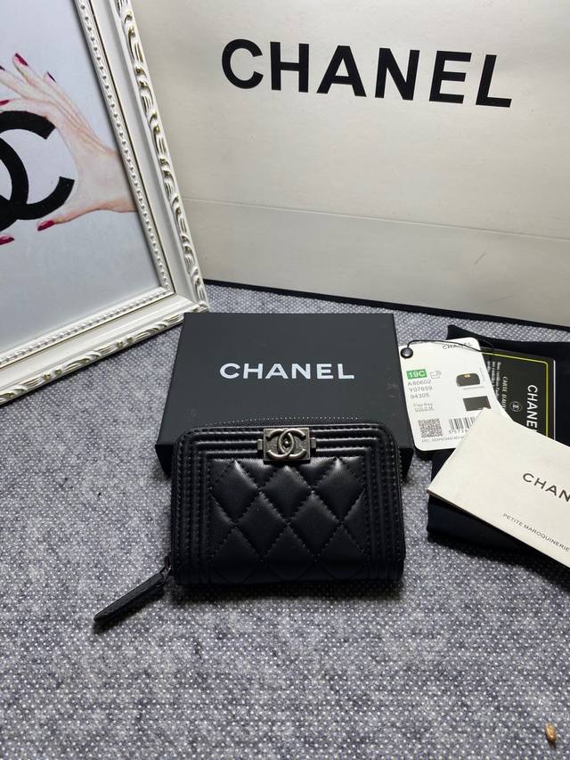 Chanel Boy series coin purse at a loss! High quality, made with genuine material
