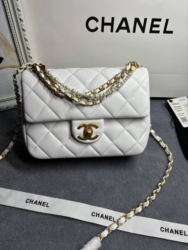 Loss-making price, 5 pieces, New arrival Pearl Square Fat Wrist Bag Pearl Square