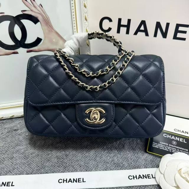 Loss-making price, 6 pieces, diamond handbags (Ddd). Model: Small As4140 (Ddd).