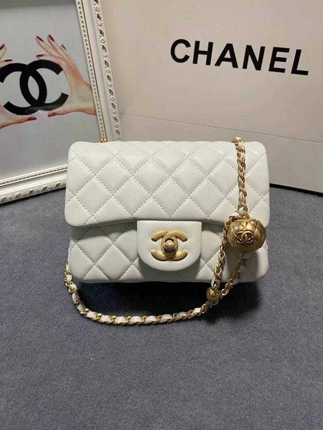 Loss-making price, As1786 As1787 Chanel 1 latest gold bead CF style from the bou