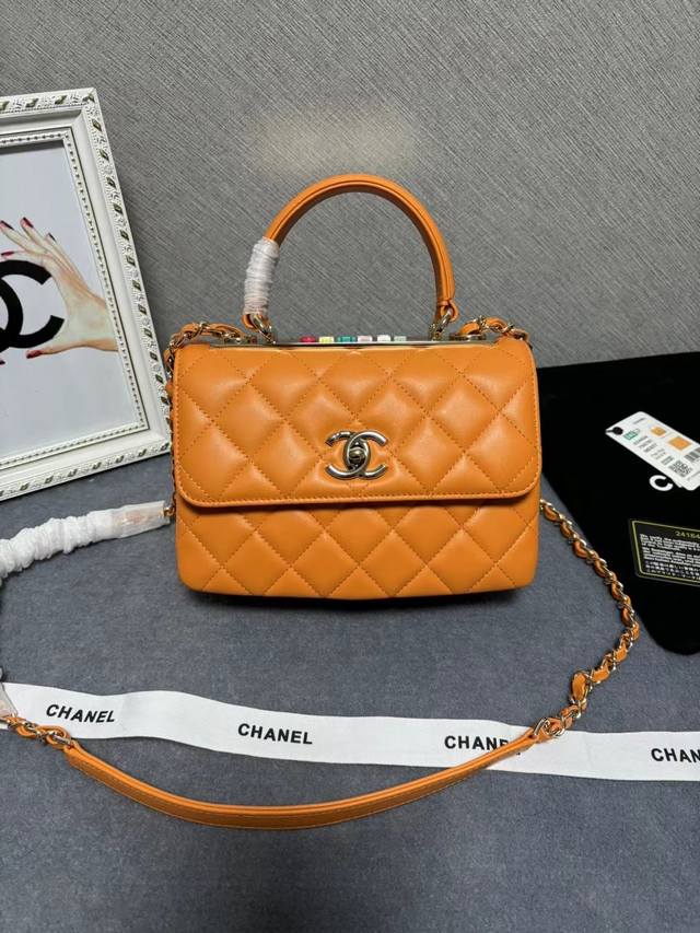 Loss-leader price! 3 new colorful buckle styles in stock! The classic sandwich s