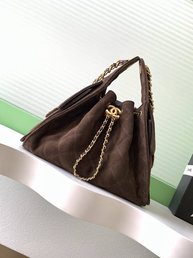 25K Suede Bag, Vintage Gold Coin Button Drawstring Bucket Bag with Quilted Patte