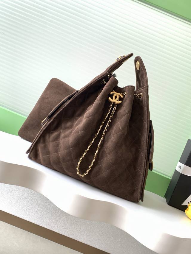 25K Suede Bag, Vintage Gold Coin Button Drawstring Bucket Bag with Quilted Patte