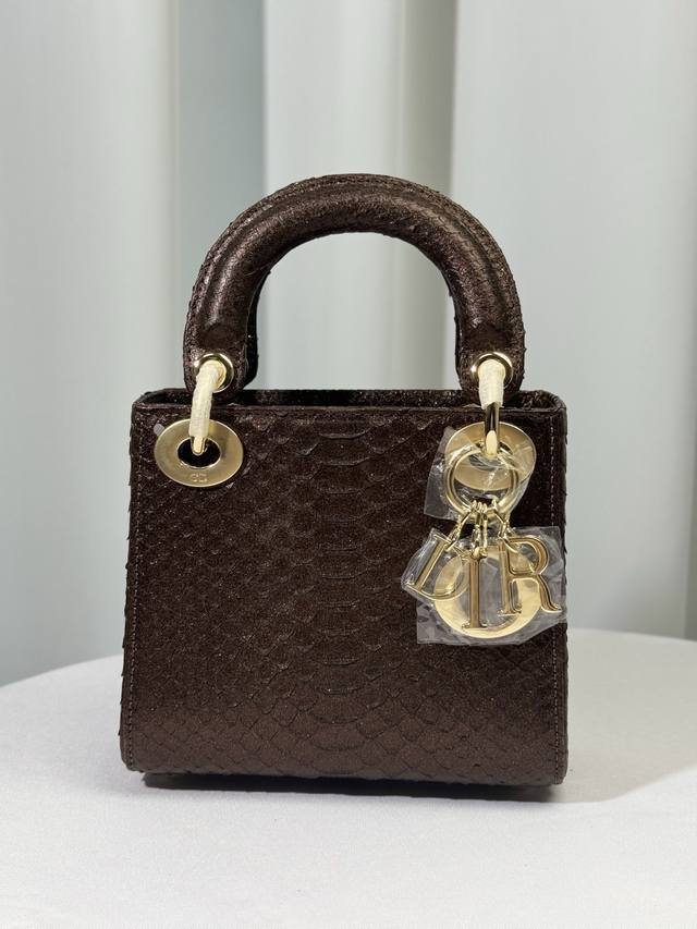 Mini 17cm Imported python skin with two shoulder straps Three-compartment Lady D