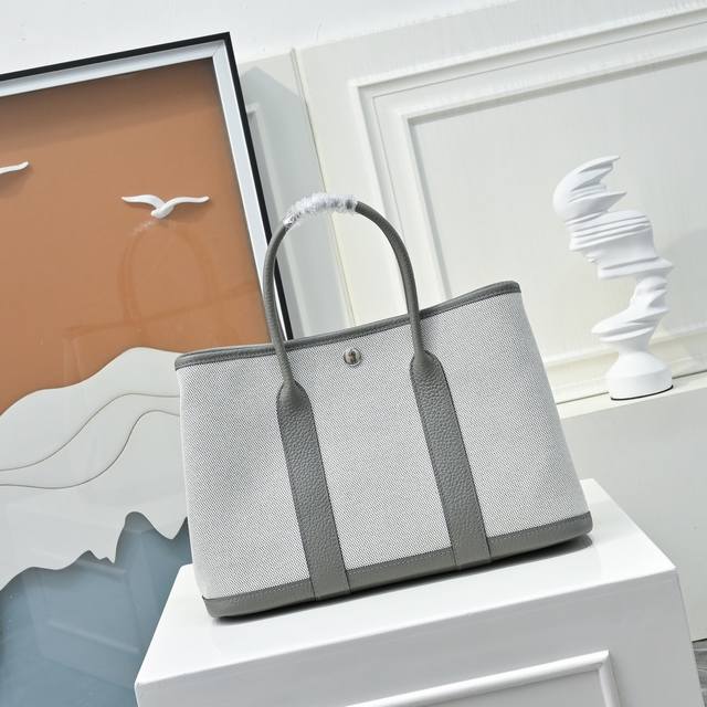 31 Garden Bag: Canvas and Togo Leather Patchwork. Each color combination is incr