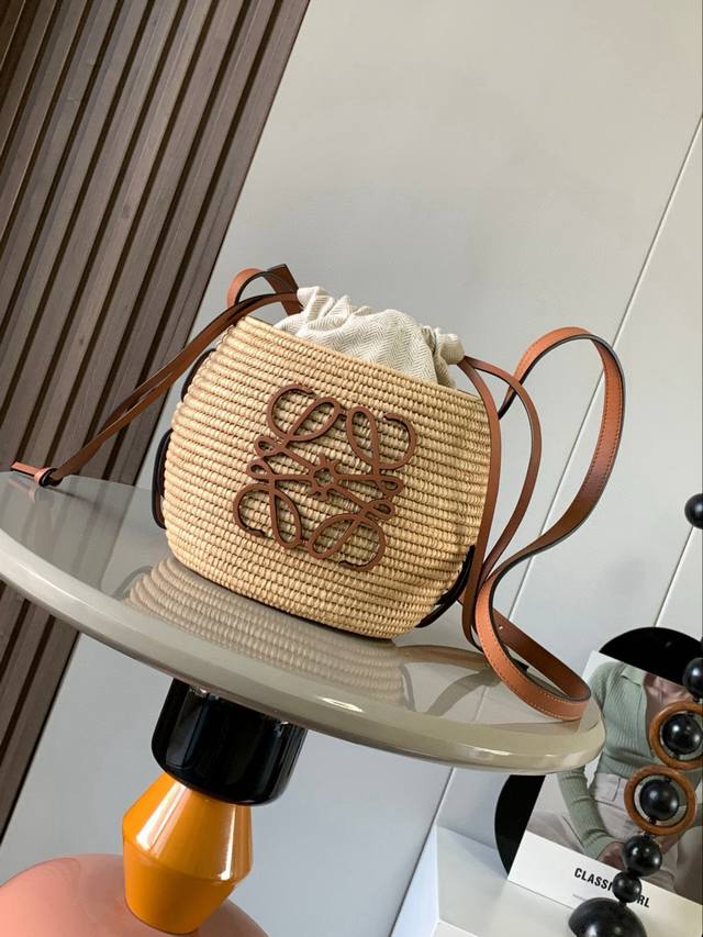 Raffia Fiber and Cowhide Leather Honeycomb Basket/Lantern Bag Handbag woven bag