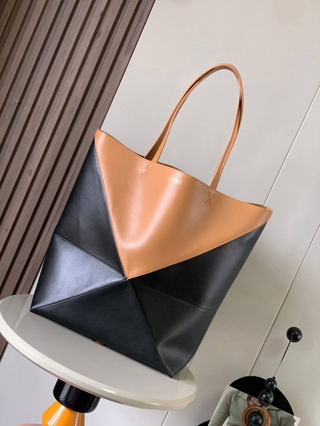 Large New Glossy Calfskin Tote Bag Puzzle Fold Handbag. This large tote bag feat