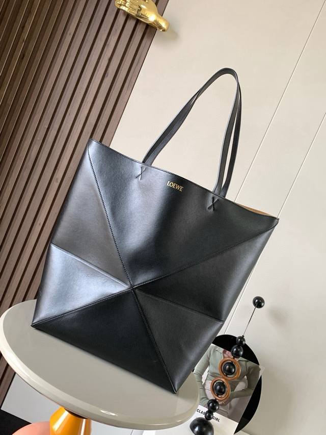 Large New Glossy Calfskin Tote Bag Puzzle Fold Handbag. This large tote bag feat