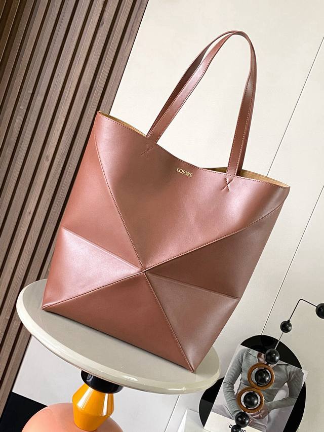 Large New Glossy Calfskin Tote Bag Puzzle Fold Handbag. This large tote bag feat