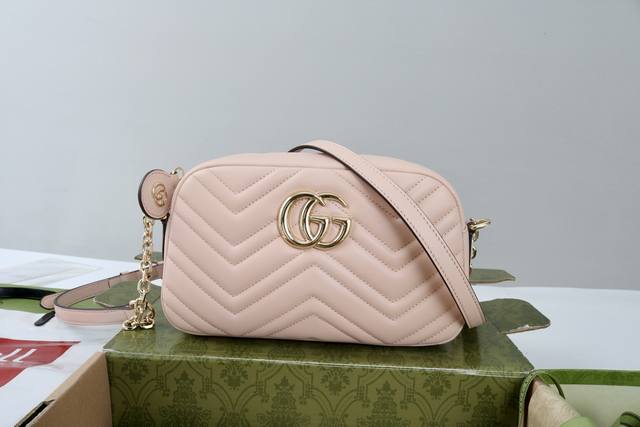 Lambskin Introduction: From the 2025 Fall/Winter collection, Gg Mamont is the br