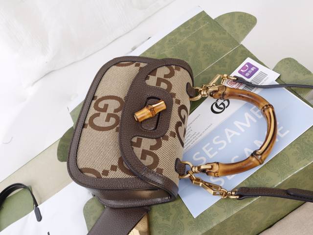 High-volume, low-price Introduction: Brand logos are reinterpreted each season u