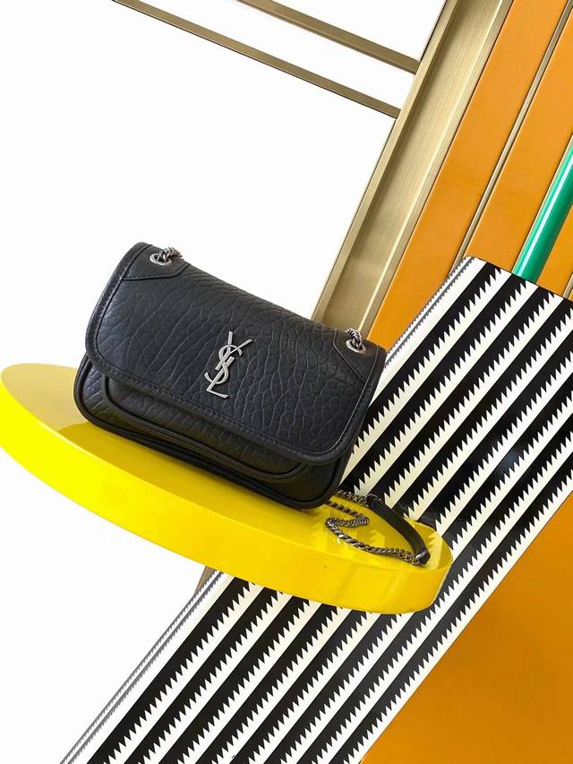 Authentic Black Elephant Pattern with Gold and Silver Buckles 18cm The newest me