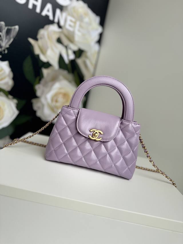 Exquisite Chanel 24 New Arrival! The all-black Chanel Fall/Winter 2024 handbag i