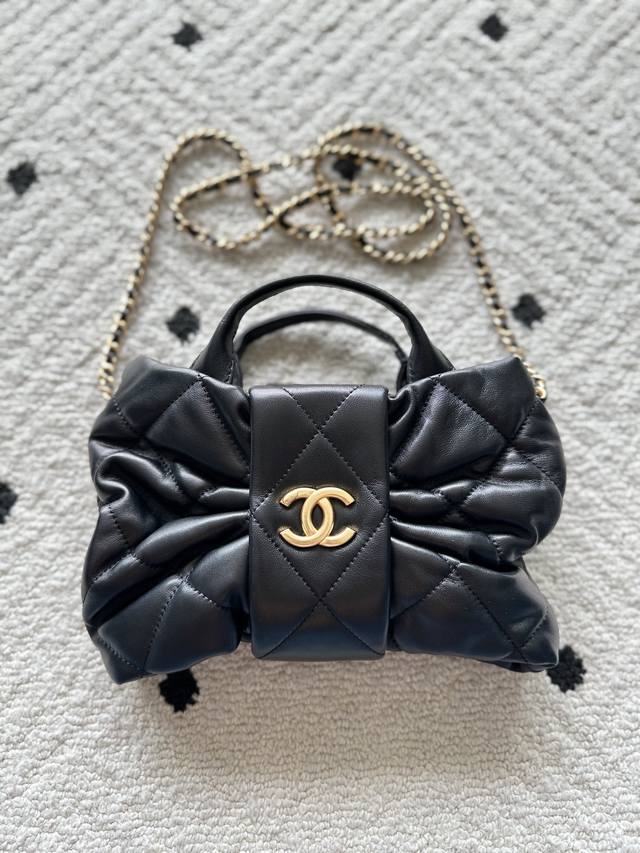 Brand: Chanel Model: 5849 Description: Original quality, a classic piece, at the