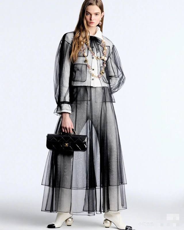 Top-quality original black large-size Ohanel flap bag, 25K gold patent leather h