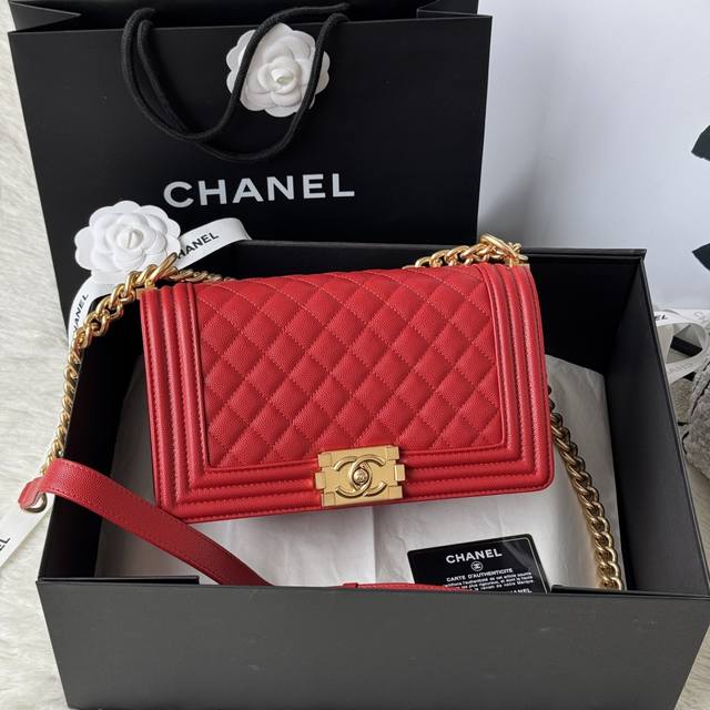 Le Boy Series 25cm Cowhide Leather Item No.: 67086 Size: 25cm*15cm*9cm Made of f