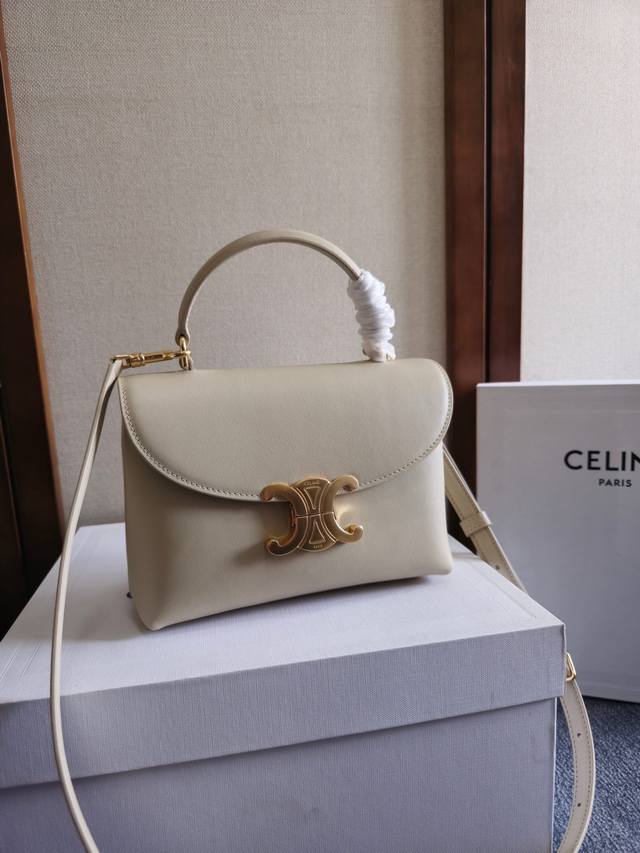 New Arrival: Ce Arc de Triomphe Kelly Handbag. The new Arc de Triomphe bag exude