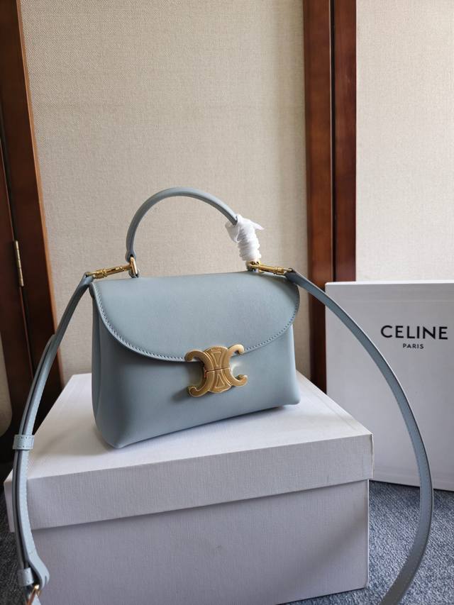 New Arrival: Ce Arc de Triomphe Kelly Handbag. The new Arc de Triomphe bag exude
