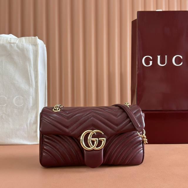 Features full boutique packaging, imported original sheepskin, pure copper hardw