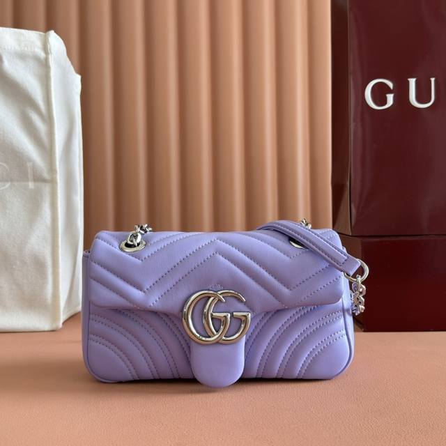 Features full boutique packaging. The iconic GG Marmont series seamlessly integr