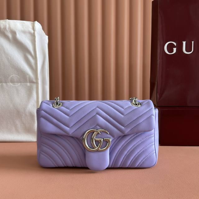 Features full boutique packaging. The iconic GG Marmont series seamlessly blends