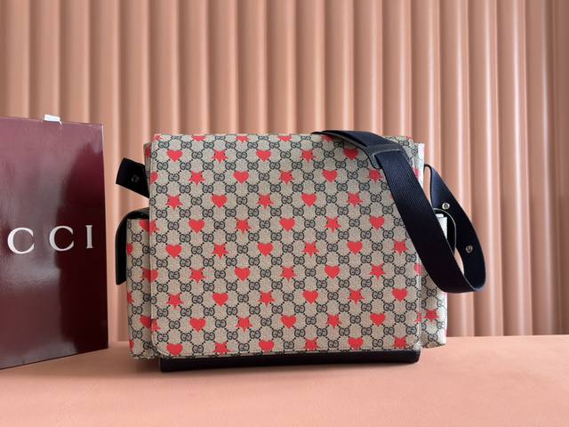 Comes with a full set of original factory gift bags. The new Children's Cruise 2