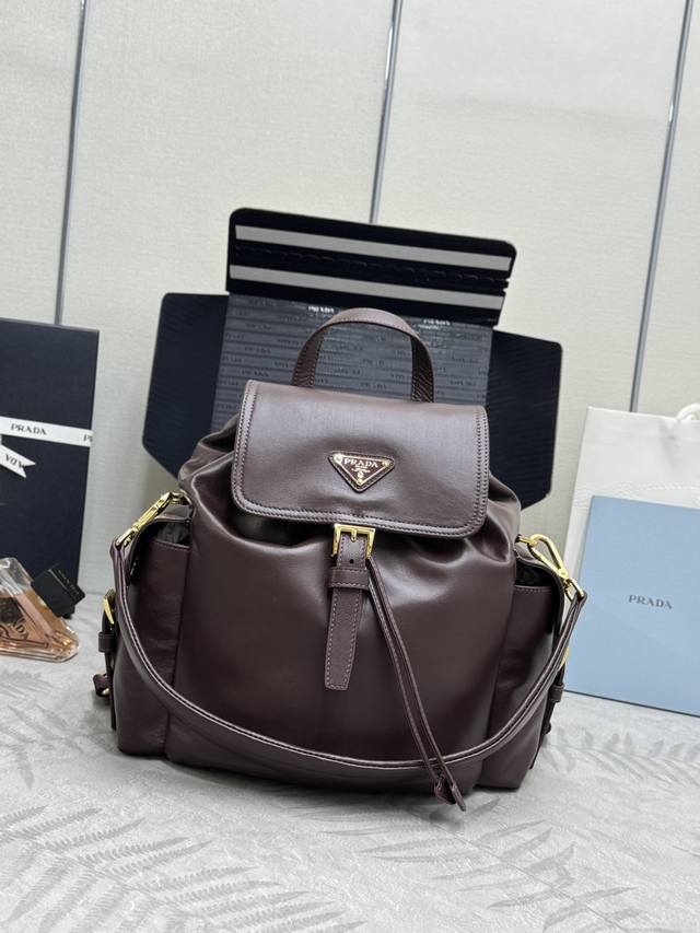 New Backpack 1Bz080 Lambskin Backpack This Explore handbag perfectly blends eleg