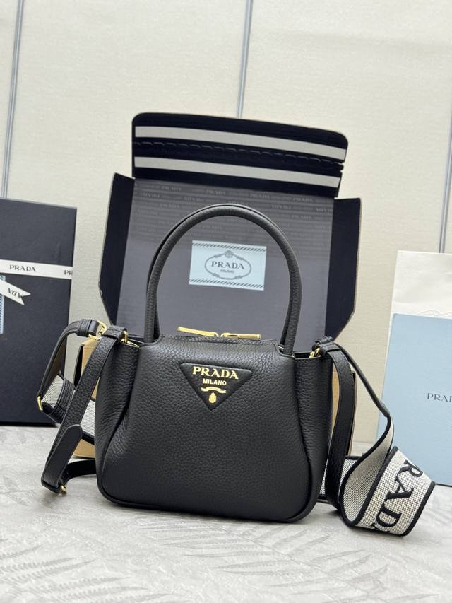 New Gold Buckle Basket Bag 1Ba362 Mini Size This contemporary, exquisite leather