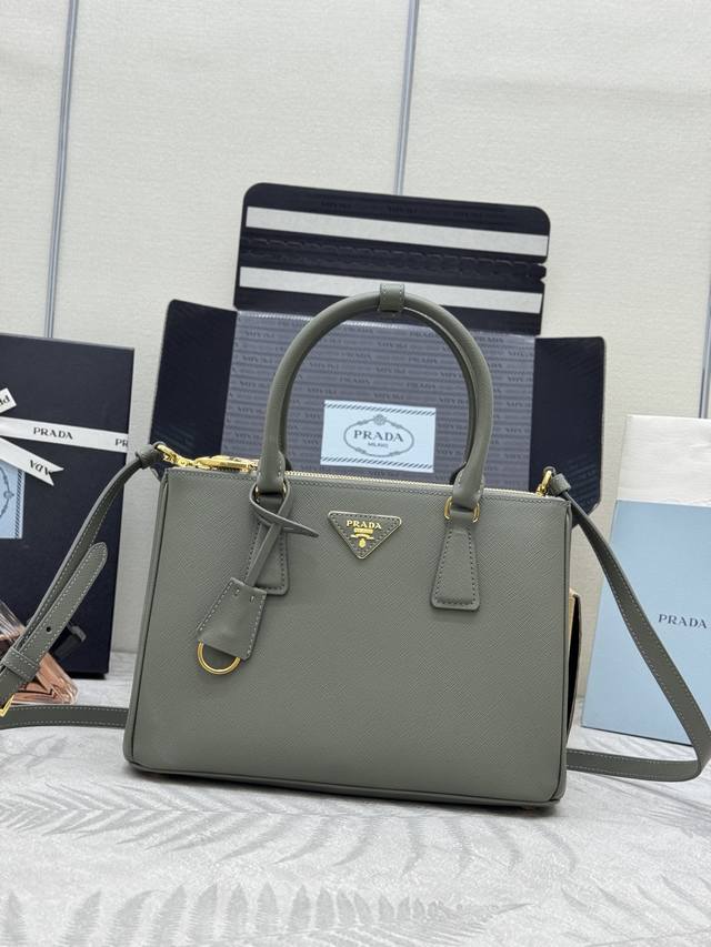 P Medium-sized super popular killer bag, Saffiano leather, double leather handle