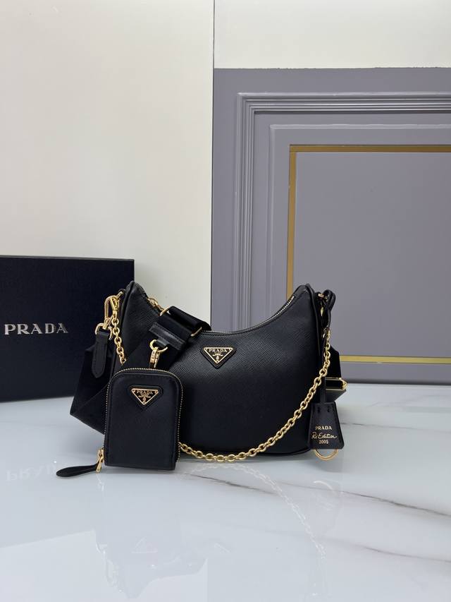 Upgraded version with gold hardware, new color 1Bh204, all-leather gold hardware