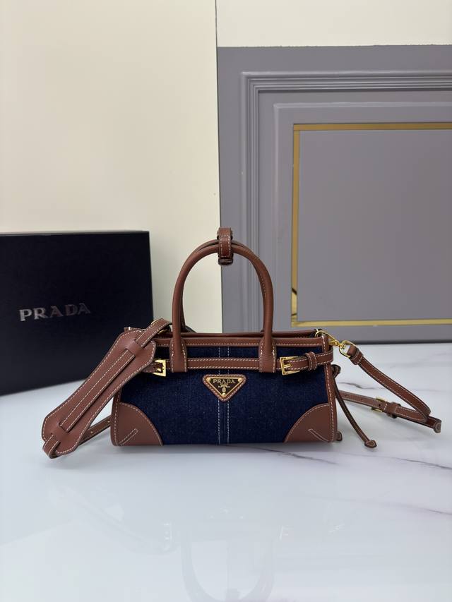 Softlux New Bonnie Mini Denim Bag with Cowhide 1Ba486 This mini handbag/crossbod