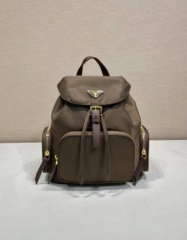 New Arrival 1Bz081 Backpack This backpack is made of imported nylon fabric. It f