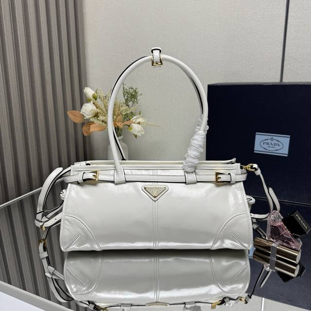 Top-tier original single new release, Luxsoft best-selling handbag, small size 1