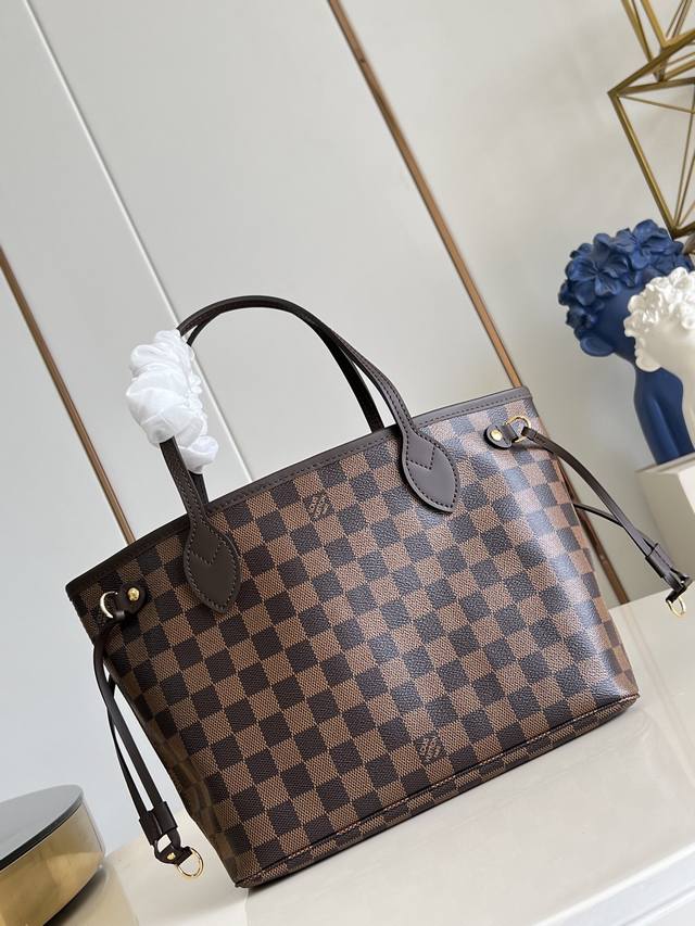 Factory Price P Top-Tier Original N40600 This Neverfull small tote bag is crafte