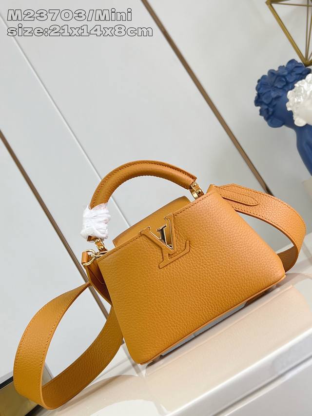 Factory Price P Top-Tier Original M23703 Orange Mini Capucines Handbag. This min