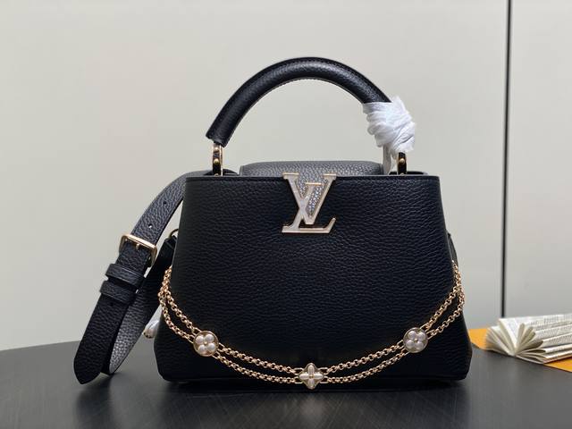 Factory Price P Top-Tier Original M25862 Black Flower Chain Full Leather Cap (Na