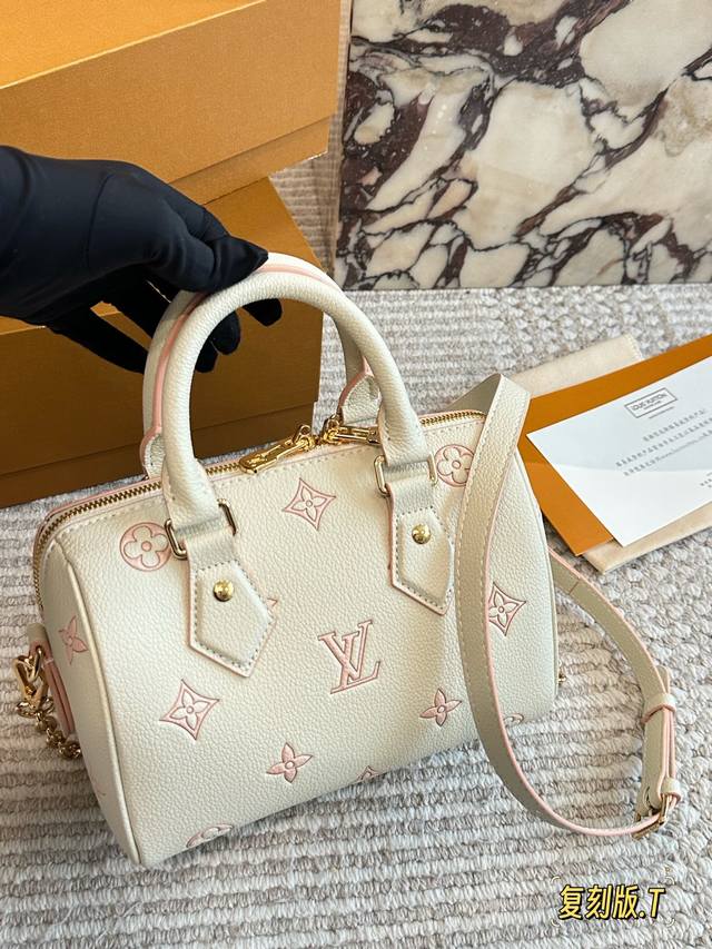 Lv May New Evaporated Strawberry Speedy 20 is here! The new Speedy everyone's be