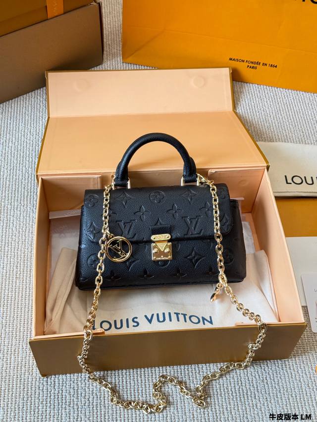 Cowhide version Lv Madeleine Bb I really love this bag with handles It feels so