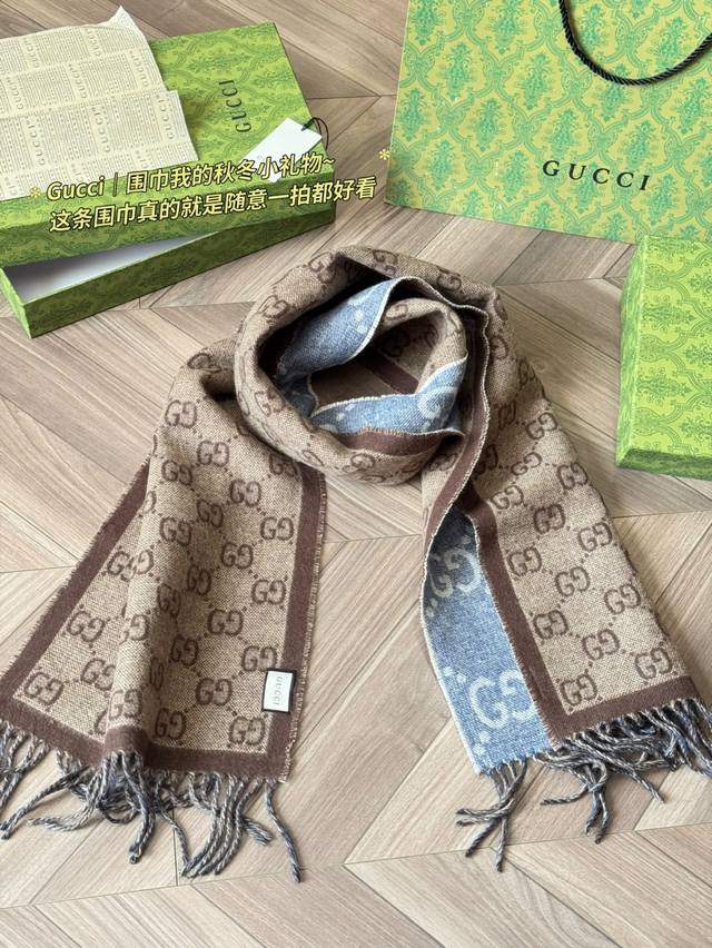 Classic Original Cashmere Gucci Gg Jacquard Reversible Scarf. Featuring a classi