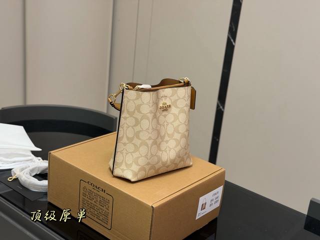 Replica with Box (Ddd) Size: 20*22cm (Ddd) Coach Latest Bucket Bag (Ddd) New Mol