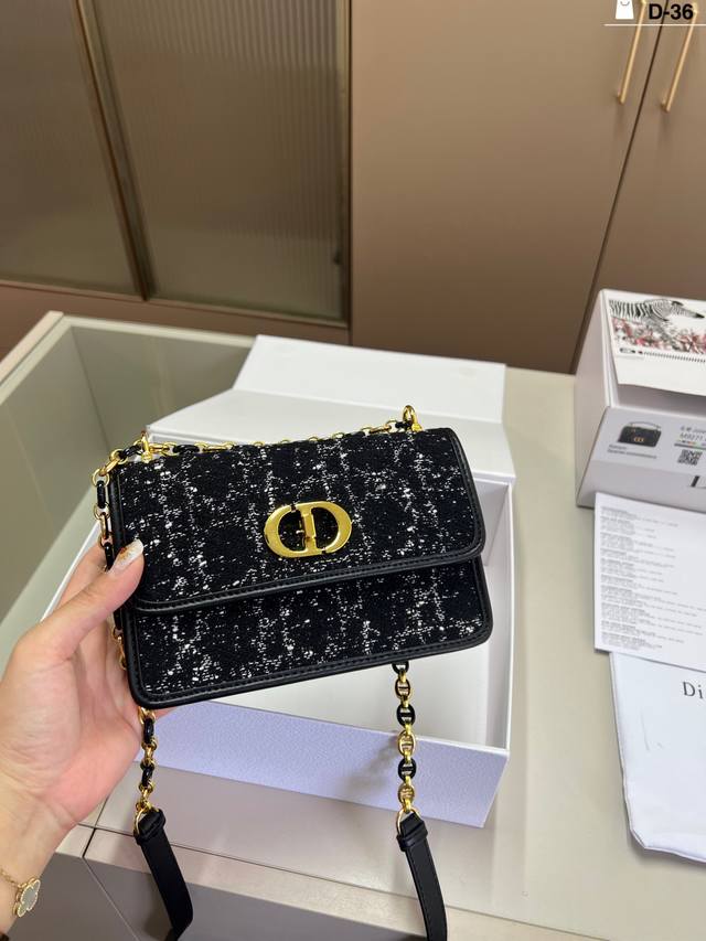 Dior Miss Caro Tweed Chain Bag, absolutely gorgeous! Versatile and stylish, incr