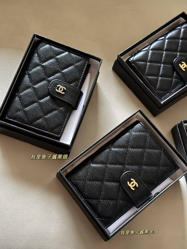 Box included. Size: 15.5*11cm. Chanel caviar leather calfskin/lambskin mid-lengt